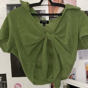 Green top 𓍊𓋼𓍊𓋼𓍊